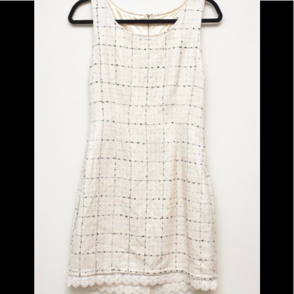 Blu Pepper Dresses & Skirts - Blu Pepper cream windowpane print mini sheath Med